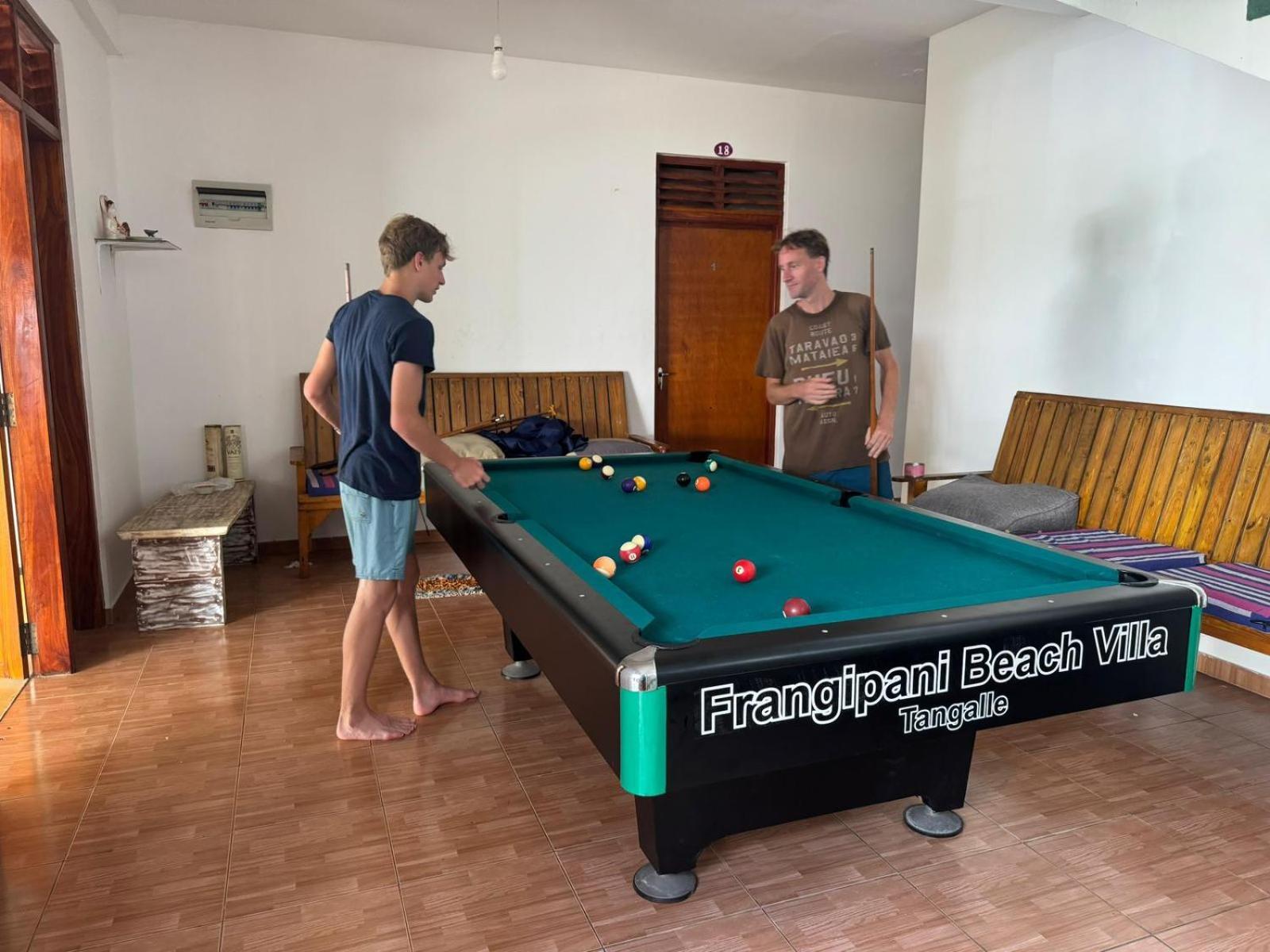Frangipani Beach Villa Tangalle Eksteriør bilde